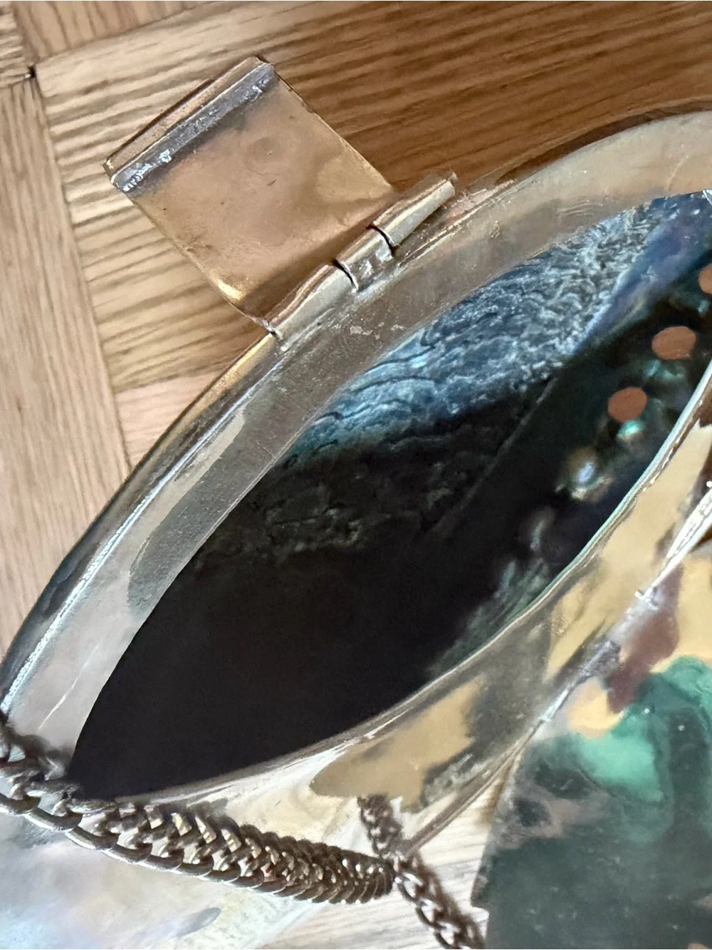 Vintage 1960s Abalone Shell Clutch Purse with iridescent shell pattern